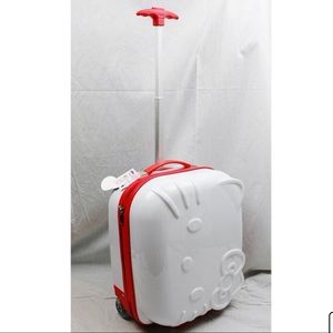 Hello Kitty Signature Rolling hardshell suitecase